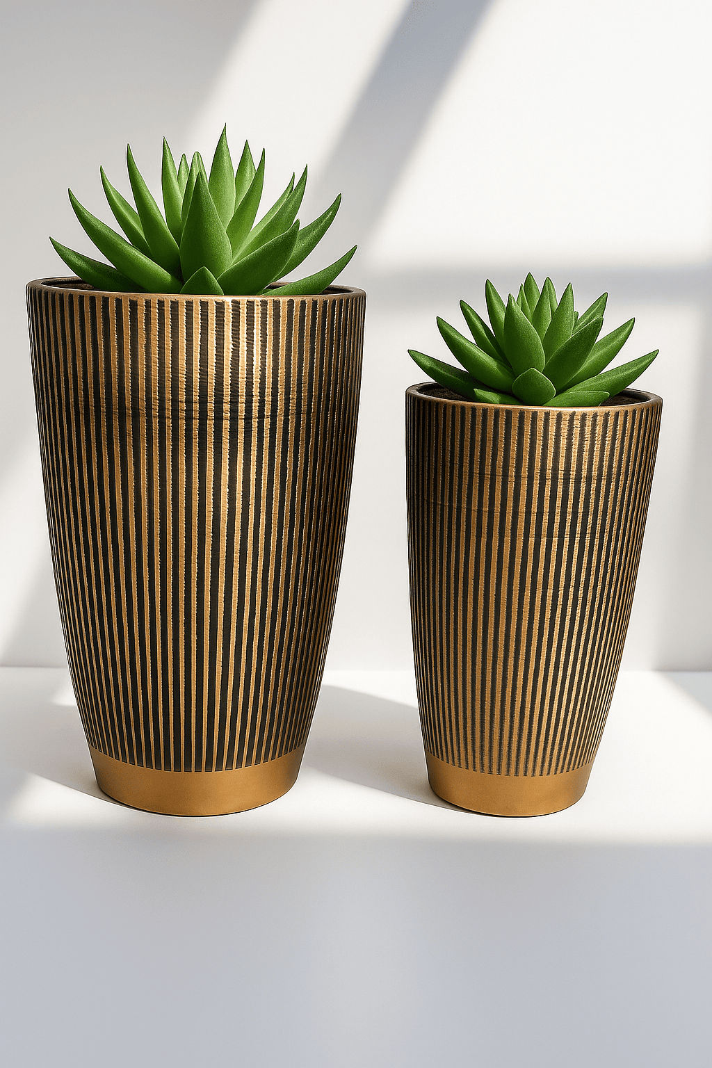 Luxor Fluted Black & Gold Planter Set