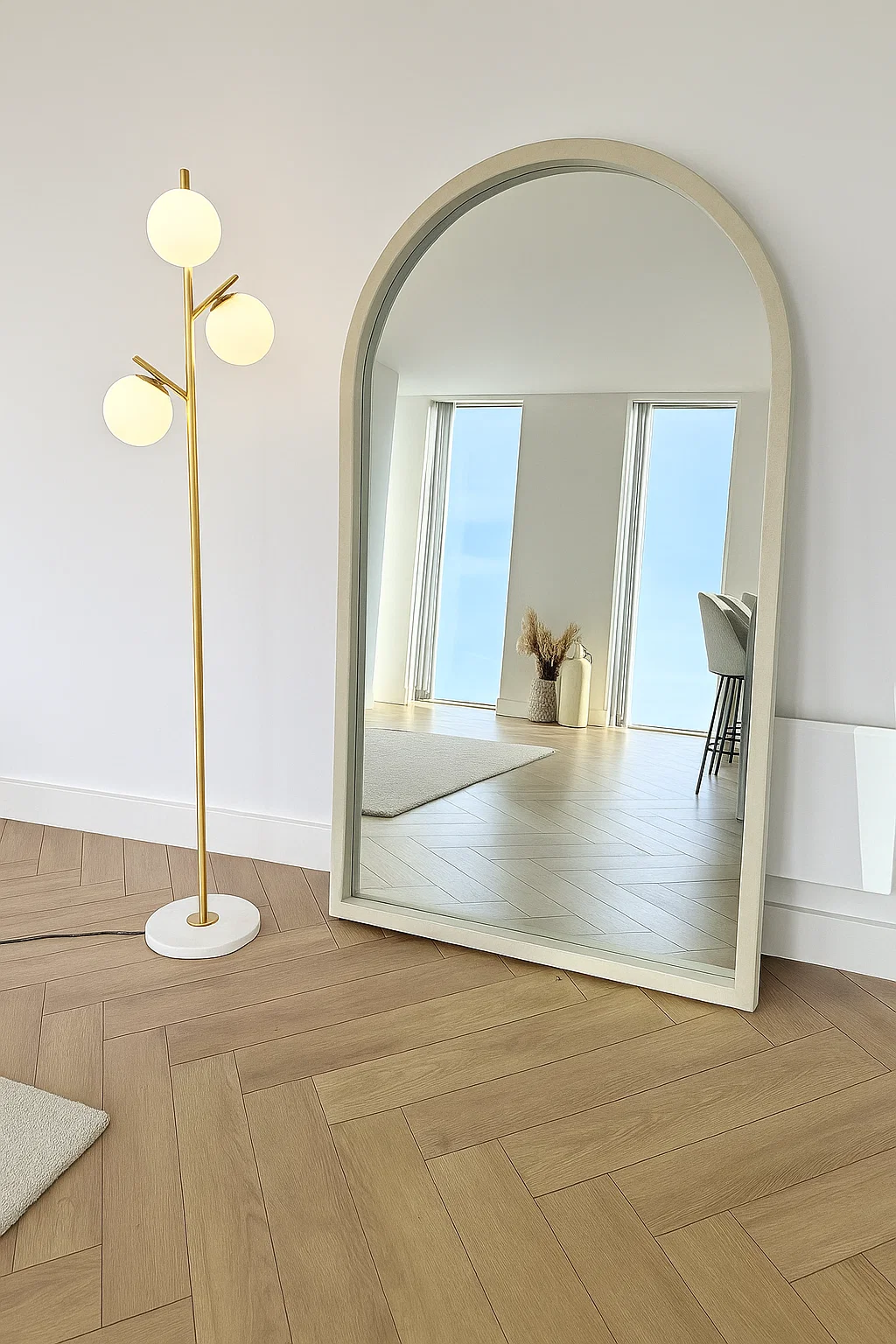 Verta Arch Mirror And Gold Tree Floor Lamp - Wall Mirror - HomeCene UAE