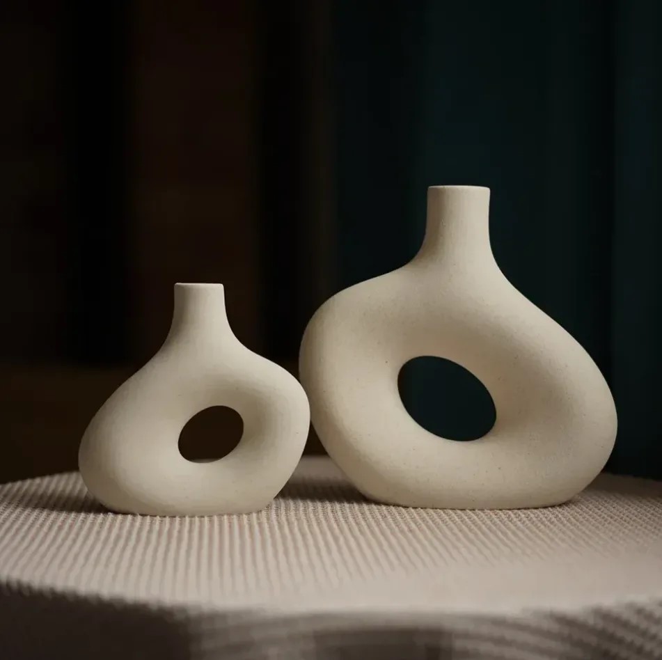 Disordered Donut Ceramic Vase Decor Set